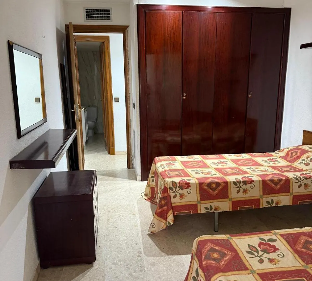 Apartamento Expectacular Piso Frente Al Mas En Salou España